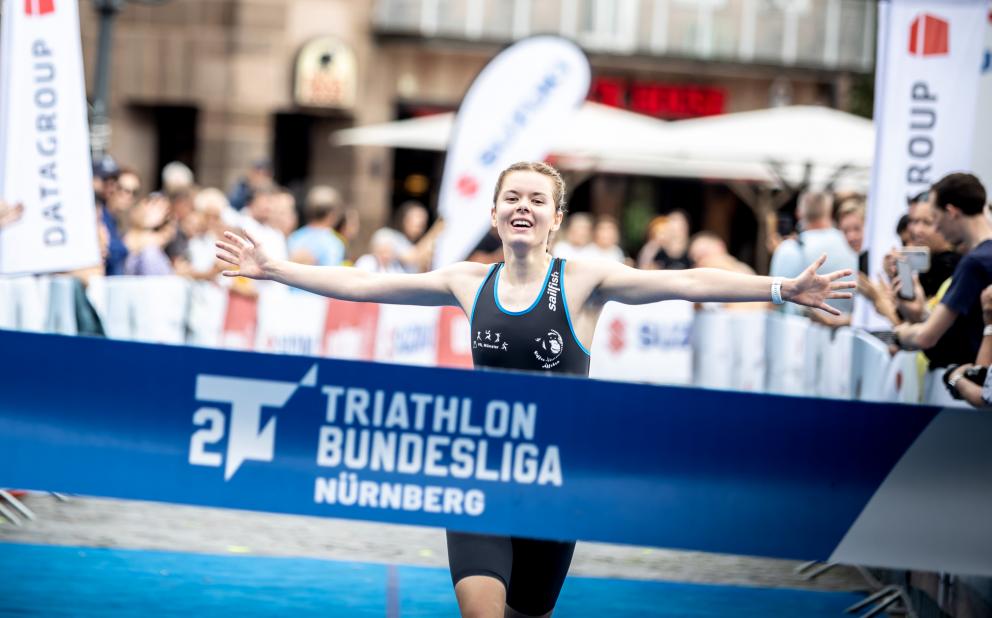 Antonia Seemann kurz vor dem Zielband in Nürnberg