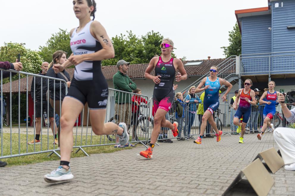 Laufgruppe beim Rennen im Kraichgau 2025