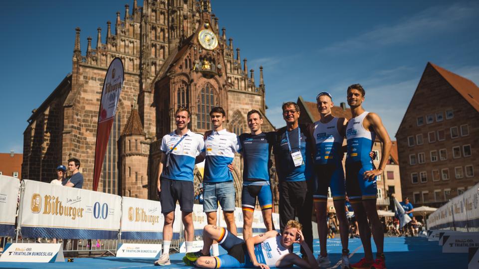 Hylo Team Saar steht am Nürnberger Hauptmarkt