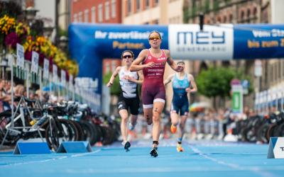 Lüneburger Athletin beim Zieleinlauf